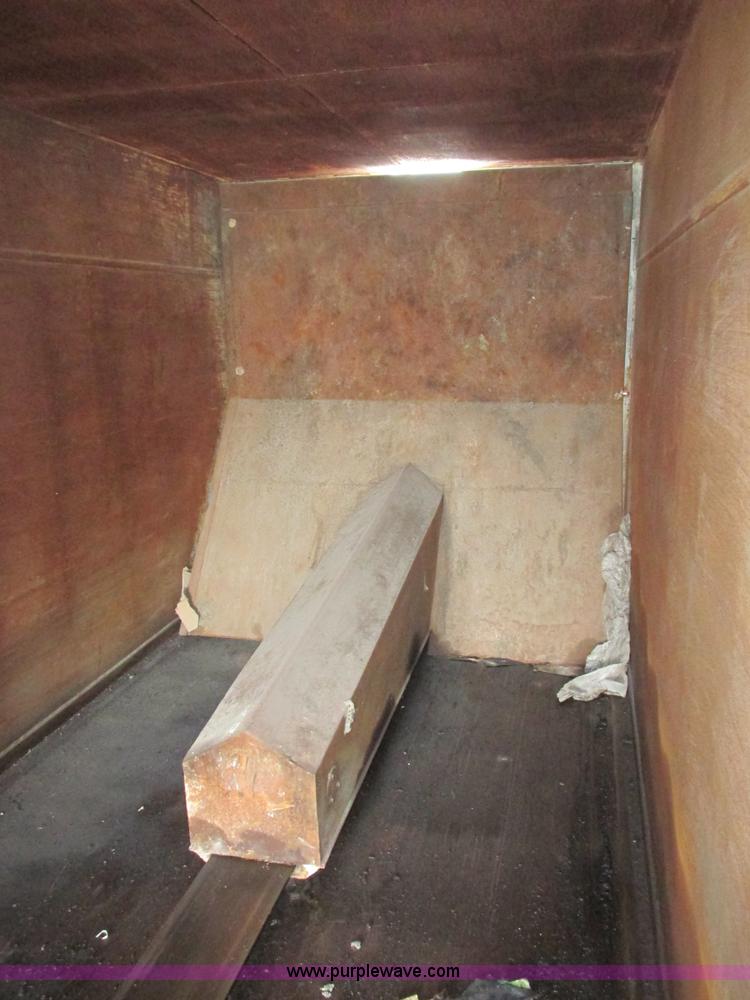 image for item F4428 1993 Clement 38' ejection trailer