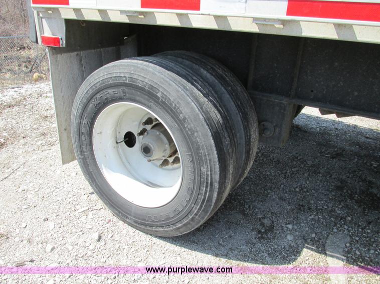 image for item F4492 2008 Transcraft 48' spread axle flat bed trailer