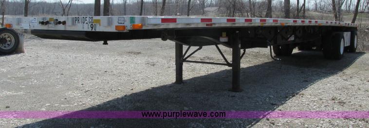 image for item F4494 2009 Transcraft 48' spread axle flat bed trailer