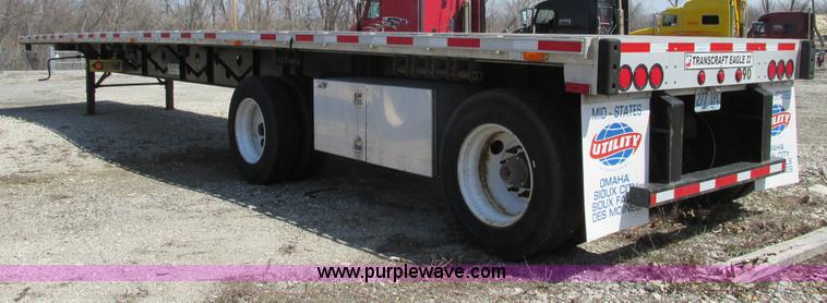 image for item F4494 2009 Transcraft 48' spread axle flat bed trailer