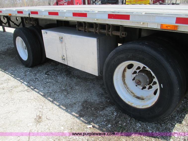 image for item F4494 2009 Transcraft 48' spread axle flat bed trailer
