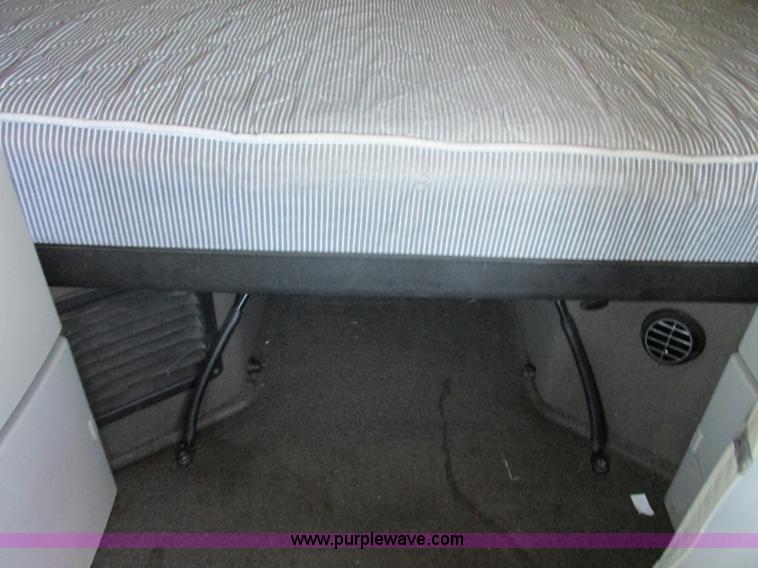 image for item F4496 2007 Volvo VN series tenth anniversary edition semi truck