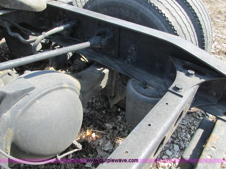 image for item F4497 2008 International ProStar Eagle semi truck