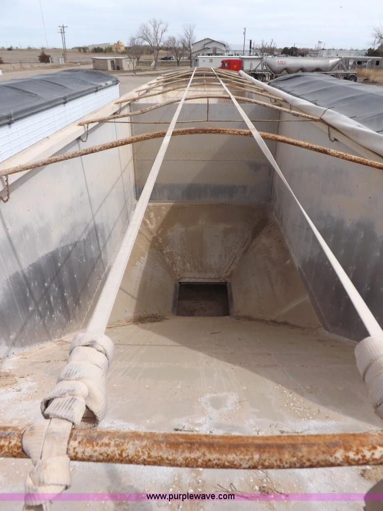 image for item F6468 1999 Timpte super hopper grain trailer