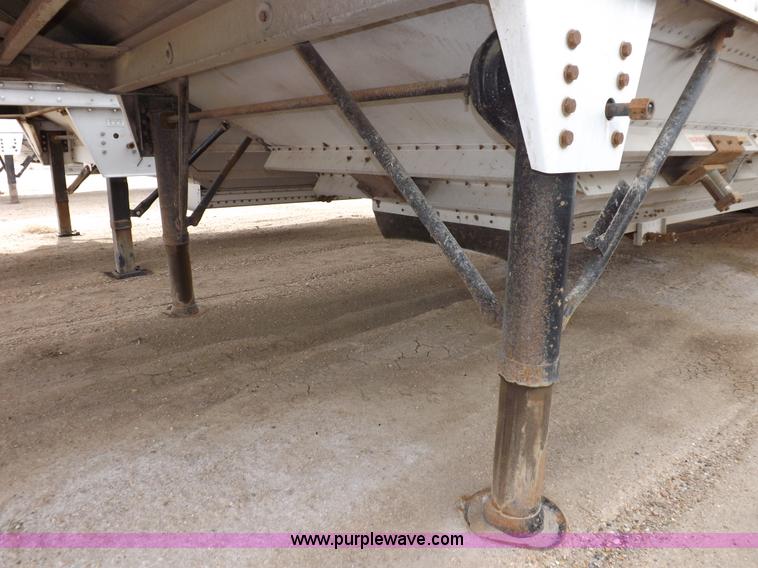 image for item F6468 1999 Timpte super hopper grain trailer