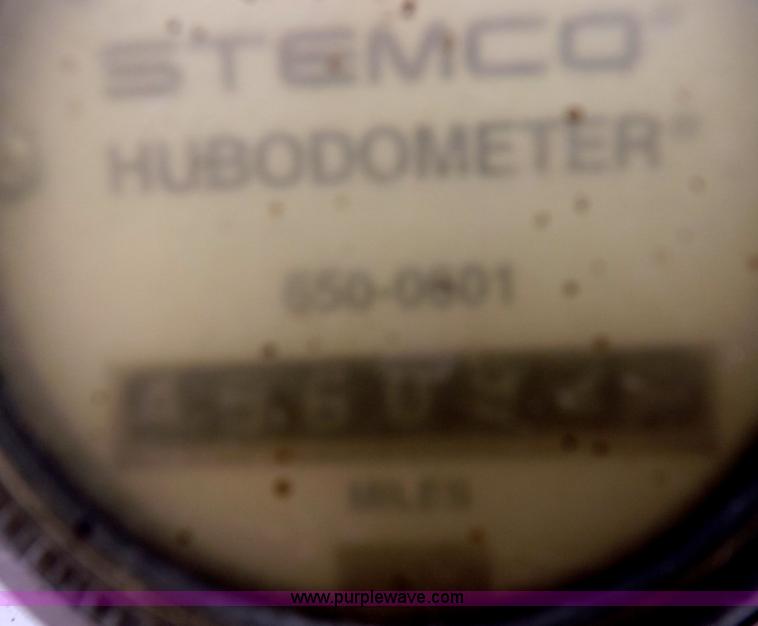 image for item F6468 1999 Timpte super hopper grain trailer