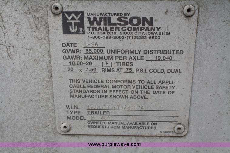 image for item G5263 1996 Wilson Pace Setter grain trailer