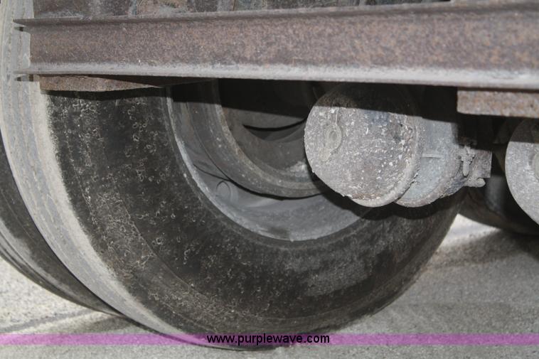 image for item G5264 1994 Timpte grain trailer