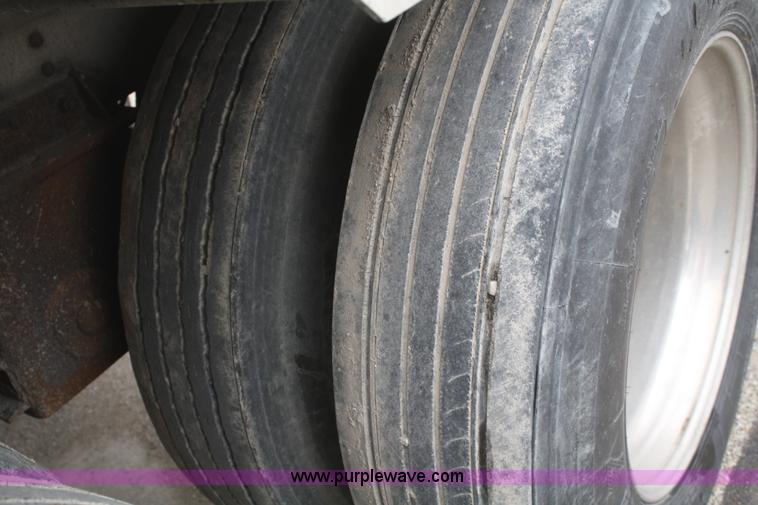 image for item G5264 1994 Timpte grain trailer