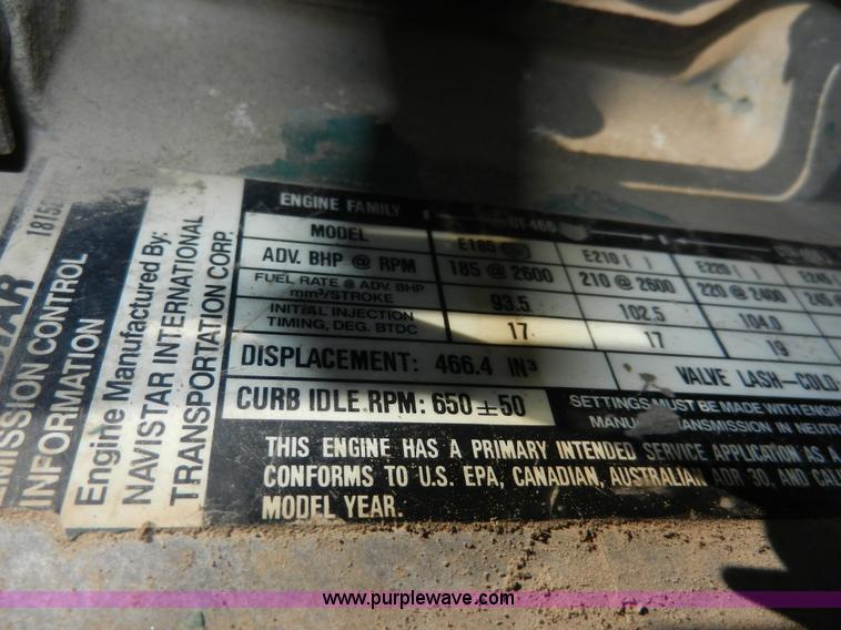 image for item A3956 1991 International 4900 dump truck