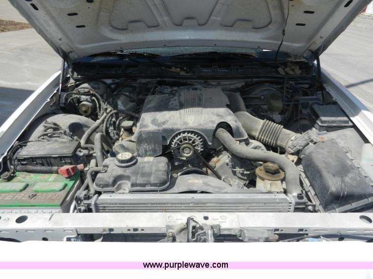 image for item A3961 2003 Ford Crown Victoria Police Interceptor