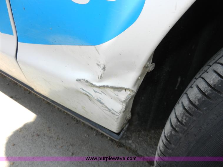 image for item A3961 2003 Ford Crown Victoria Police Interceptor