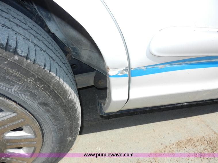 image for item A3961 2003 Ford Crown Victoria Police Interceptor