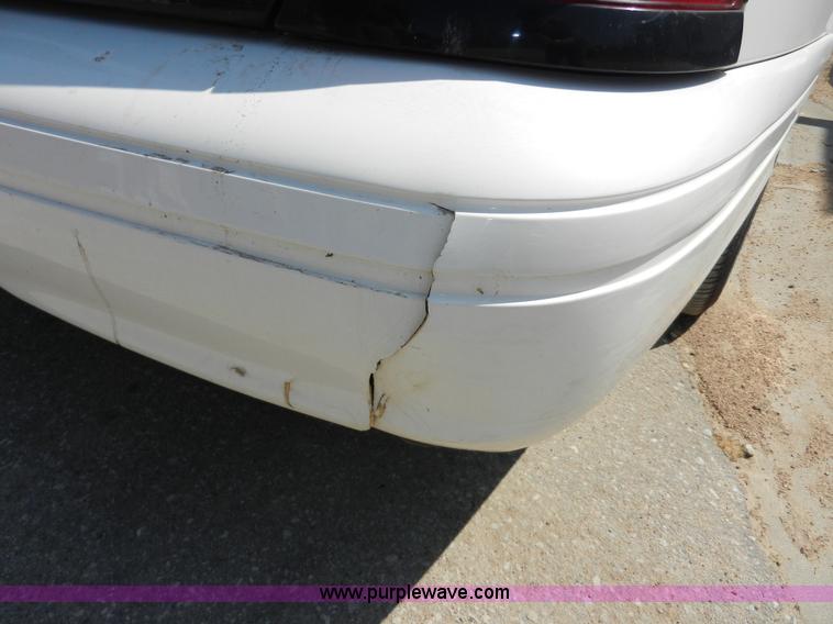 image for item A3961 2003 Ford Crown Victoria Police Interceptor