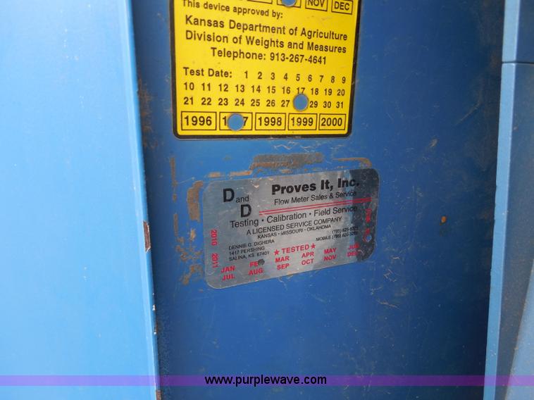 image for item A5156 1995 Ameritank truck bed mounted propane tank