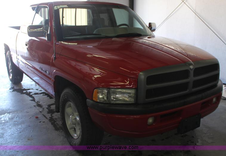 image for item AA9093 1997 Dodge Ram 1500 pickup truck
