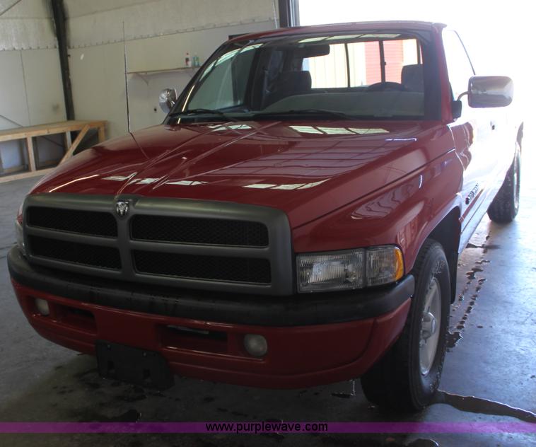 image for item AA9093 1997 Dodge Ram 1500 pickup truck