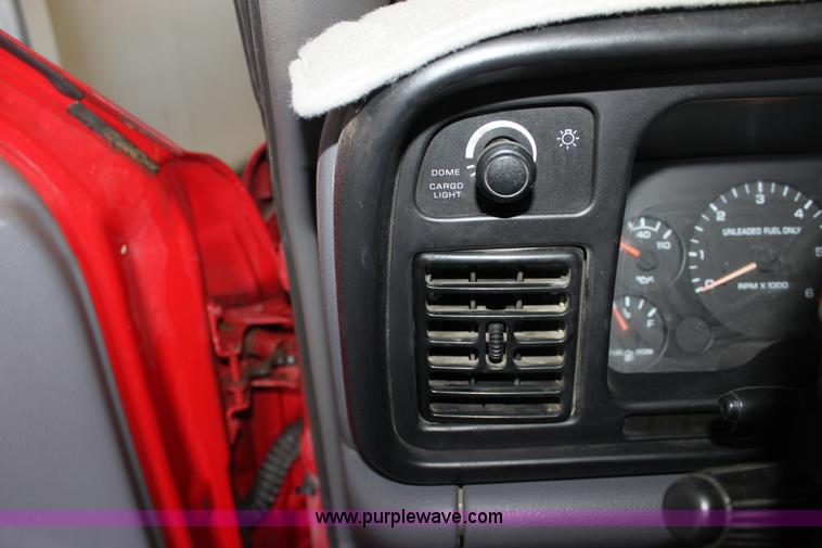 image for item AA9093 1997 Dodge Ram 1500 pickup truck