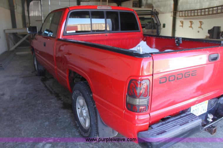 image for item AA9093 1997 Dodge Ram 1500 pickup truck