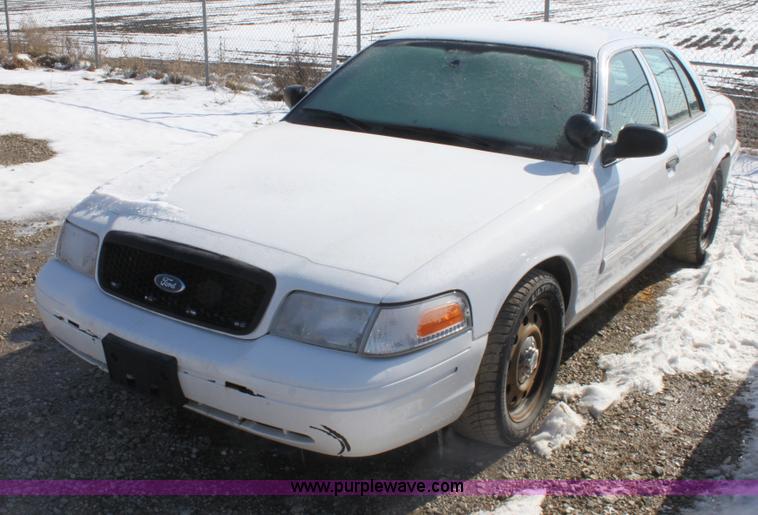 image for item AA9098 2009 Ford Crown Victoria Police Interceptor