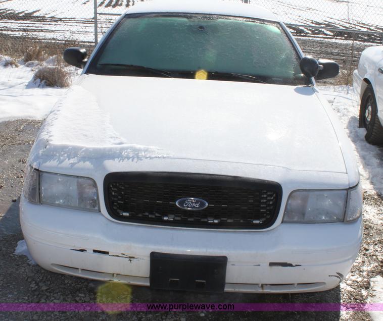 image for item AA9098 2009 Ford Crown Victoria Police Interceptor