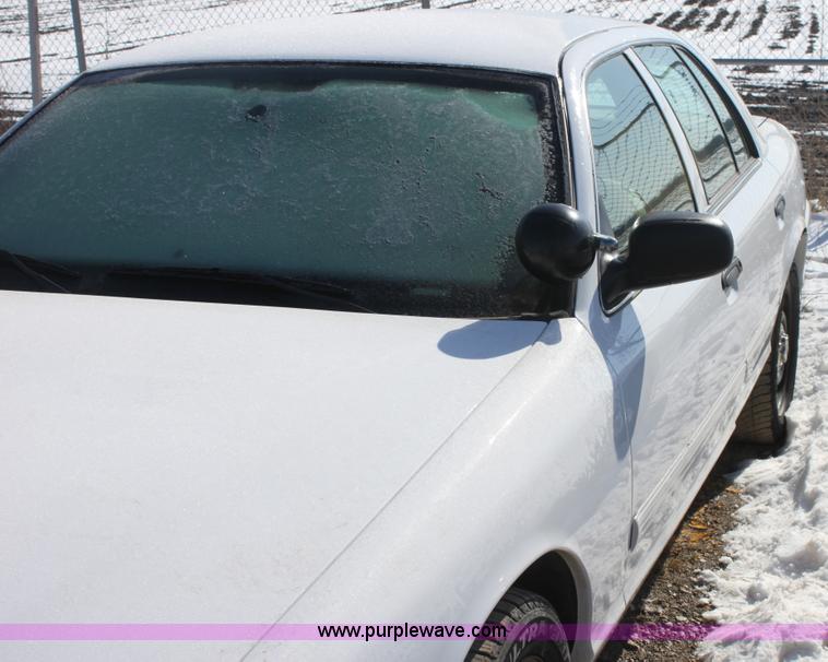 image for item AA9098 2009 Ford Crown Victoria Police Interceptor