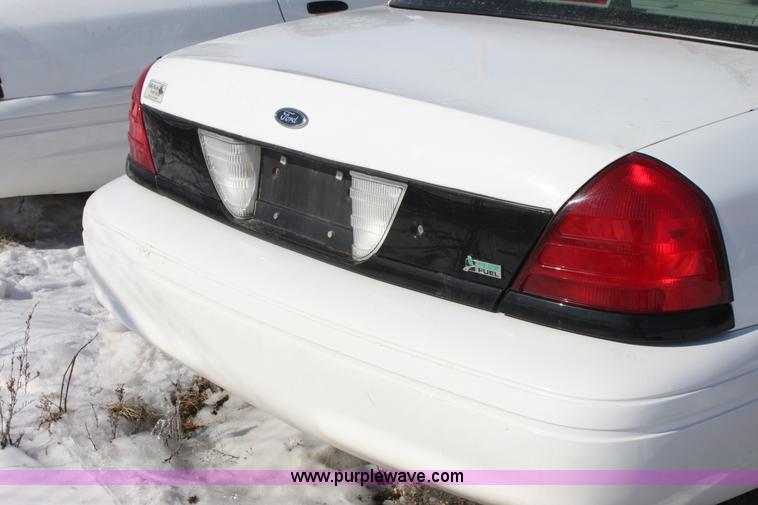 image for item AA9098 2009 Ford Crown Victoria Police Interceptor