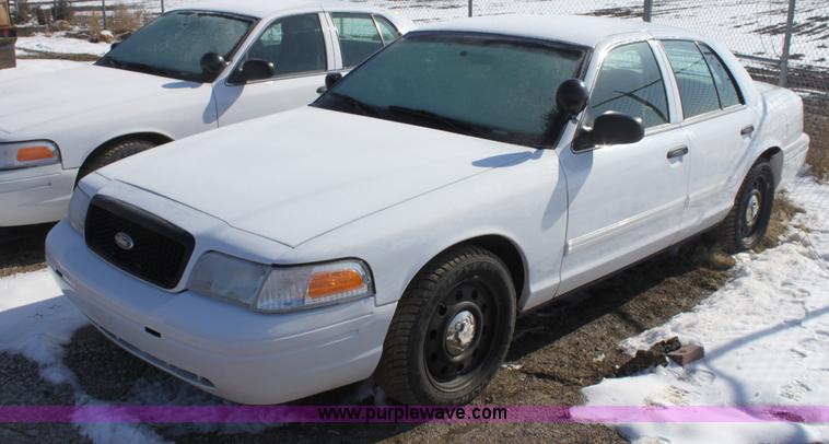 image for item AA9099 2010 Ford Crown Victoria Police Interceptor