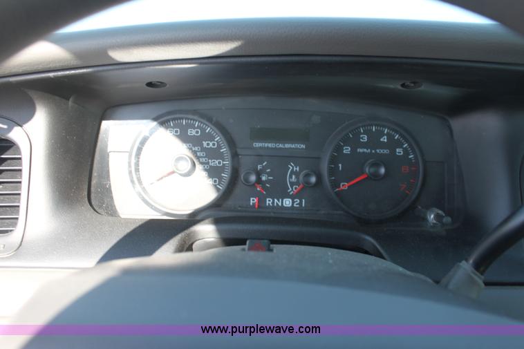 image for item AA9099 2010 Ford Crown Victoria Police Interceptor