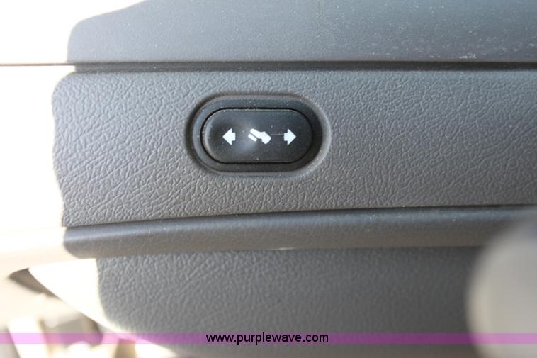 image for item AA9099 2010 Ford Crown Victoria Police Interceptor