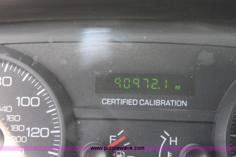 image for item AA9099 2010 Ford Crown Victoria Police Interceptor