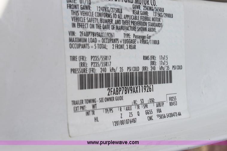 image for item AA9099 2010 Ford Crown Victoria Police Interceptor