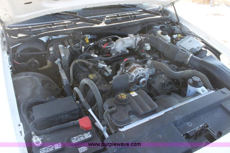 image for item AA9099 2010 Ford Crown Victoria Police Interceptor