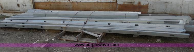 image for item AG9901 Steel framing studs