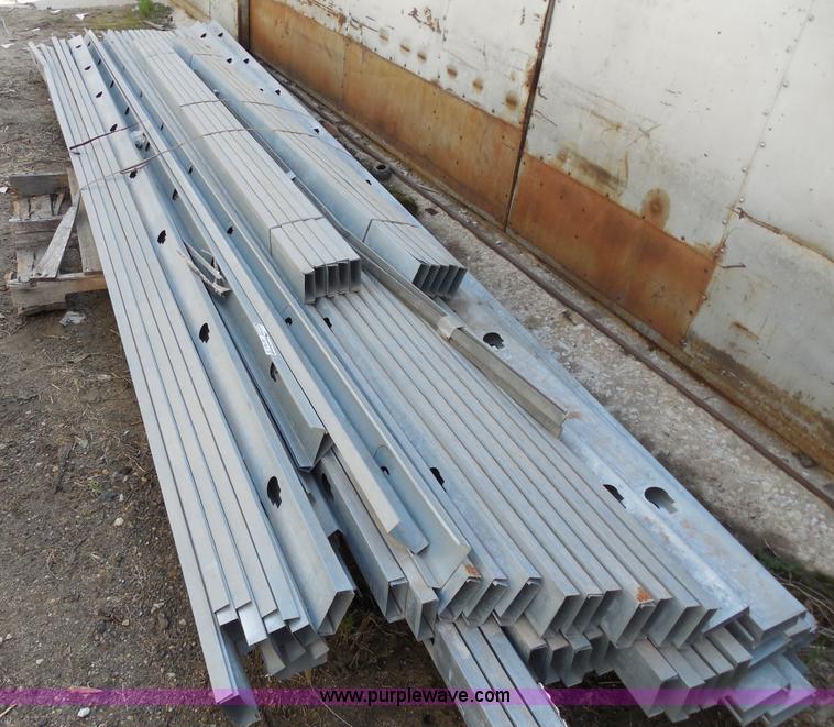 image for item AG9901 Steel framing studs