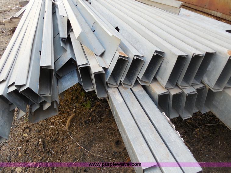 image for item AG9901 Steel framing studs