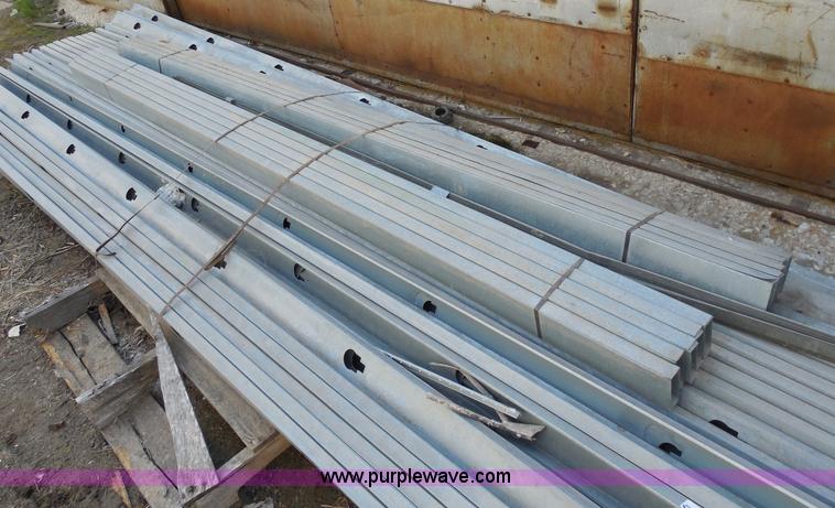 image for item AG9901 Steel framing studs