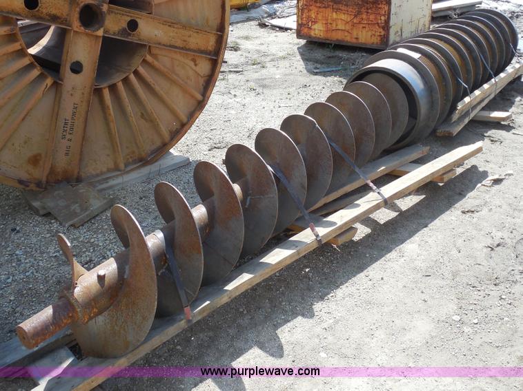 image for item AG9902 Sand sifter auger with screen casing