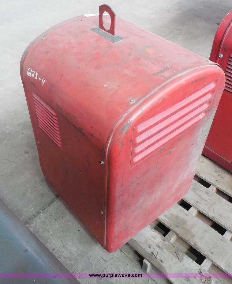 image for item AG9918 Lincoln Idealarc 250 welder