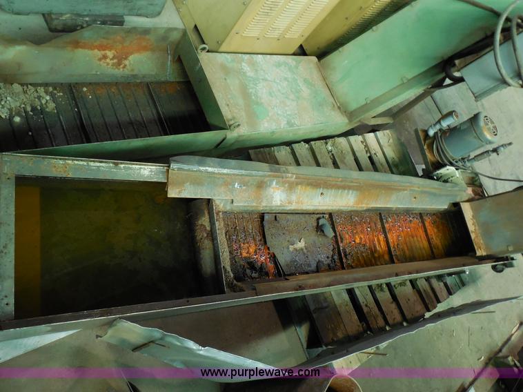 image for item AG9921 MayFran Chip-Tote conveyor