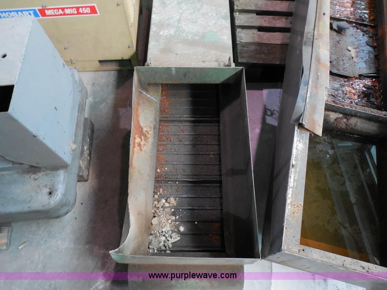 image for item AG9922 Metal chip conveyor