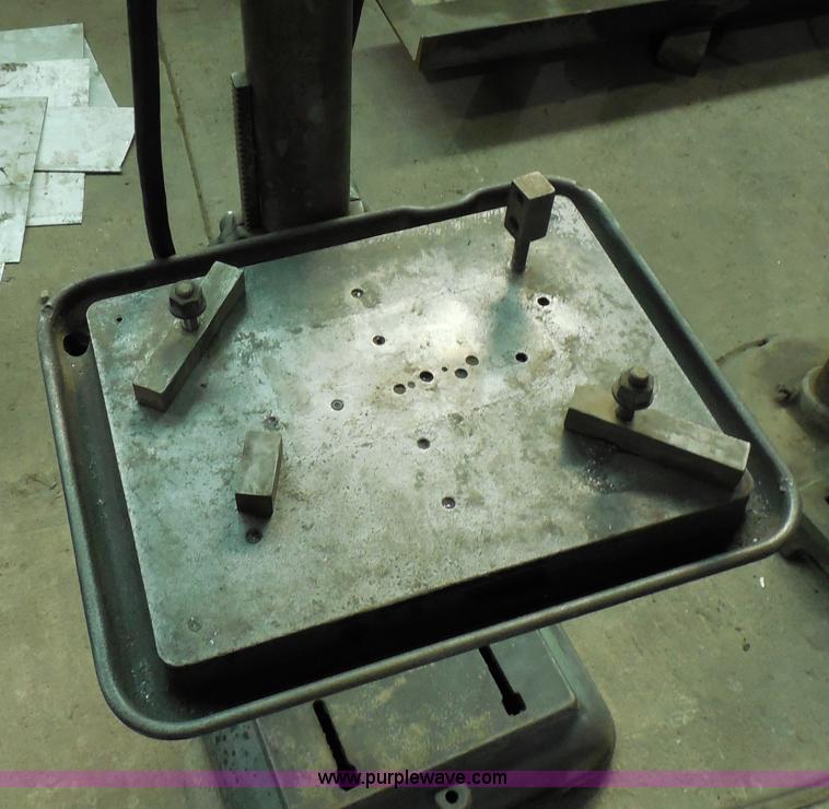 image for item AG9924 Delta industrial drill press