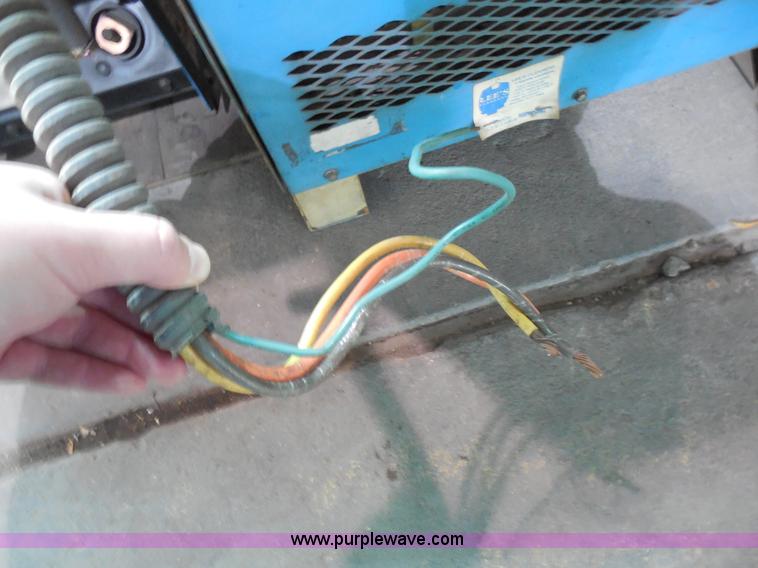 image for item AG9927 Hobart Mega-Mig 450 mig welder