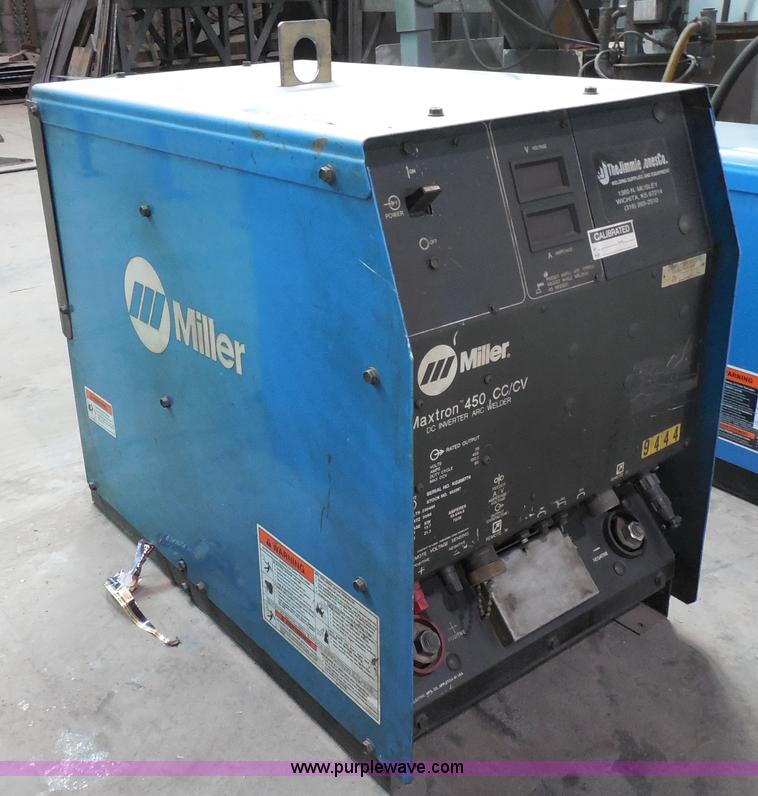 image for item AG9930 Miller Maxtron 450 CC/CV DC inverter arc welder