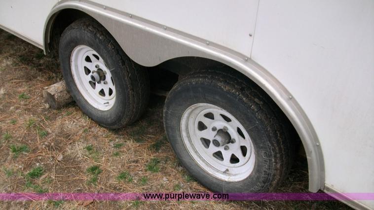 image for item B1892 2006 Haulmark Transport enclosed trailer