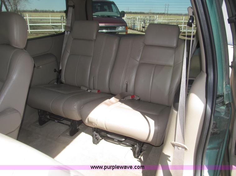 image for item B5426 2000 Oldsmobile Silhouette minivan