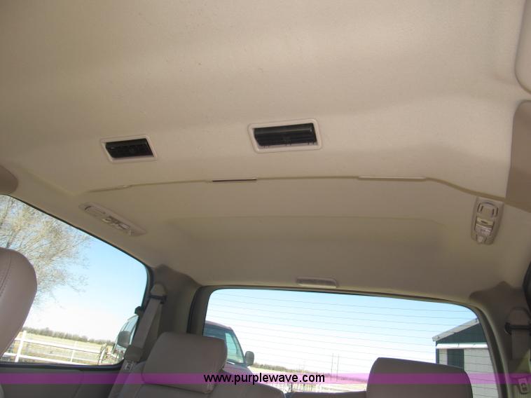 image for item B5426 2000 Oldsmobile Silhouette minivan