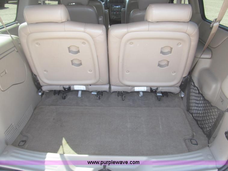 image for item B5426 2000 Oldsmobile Silhouette minivan