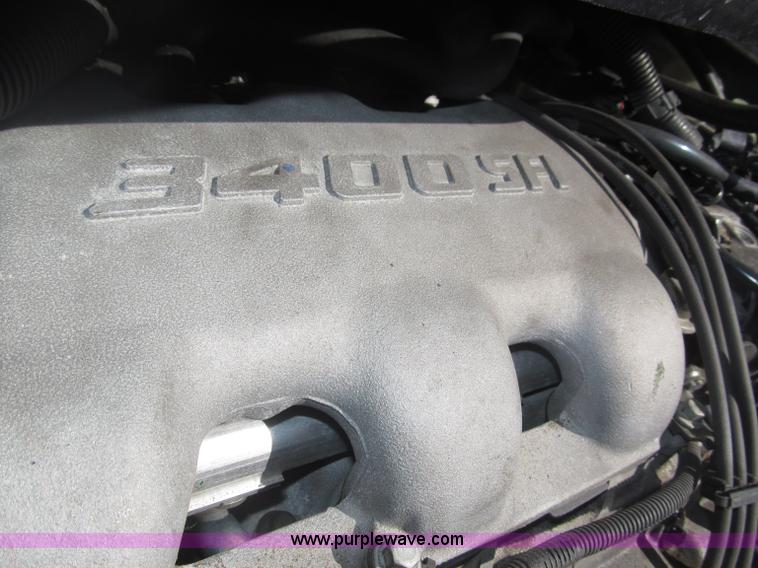 image for item B5426 2000 Oldsmobile Silhouette minivan