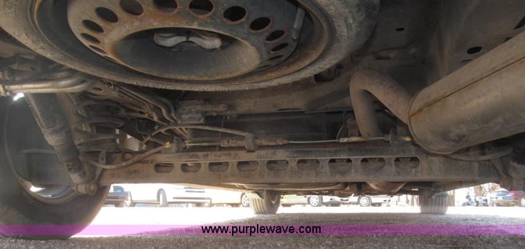 image for item B5426 2000 Oldsmobile Silhouette minivan